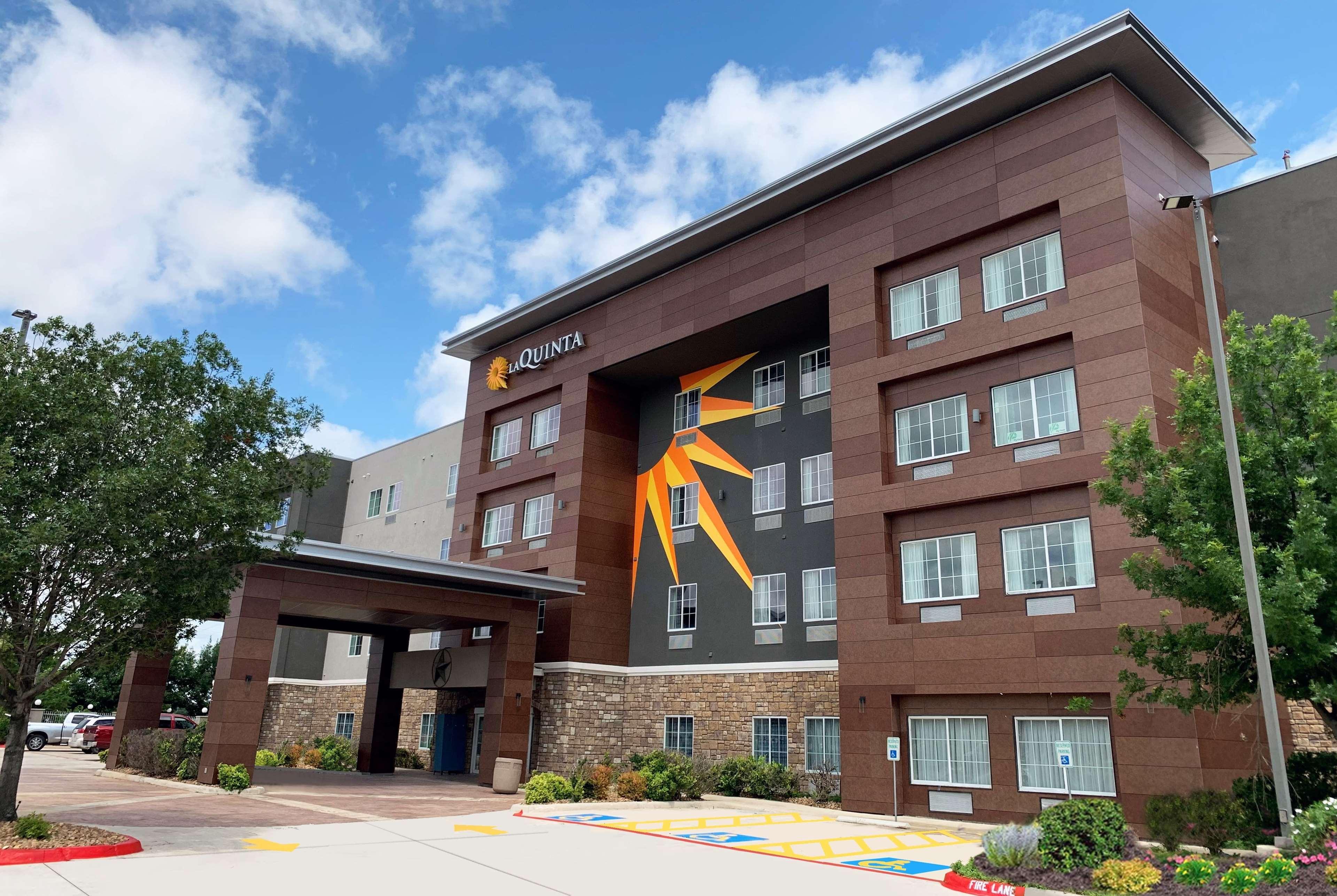 La Quinta Inn And Suites By Wyndham - Schertz Eksteriør bilde