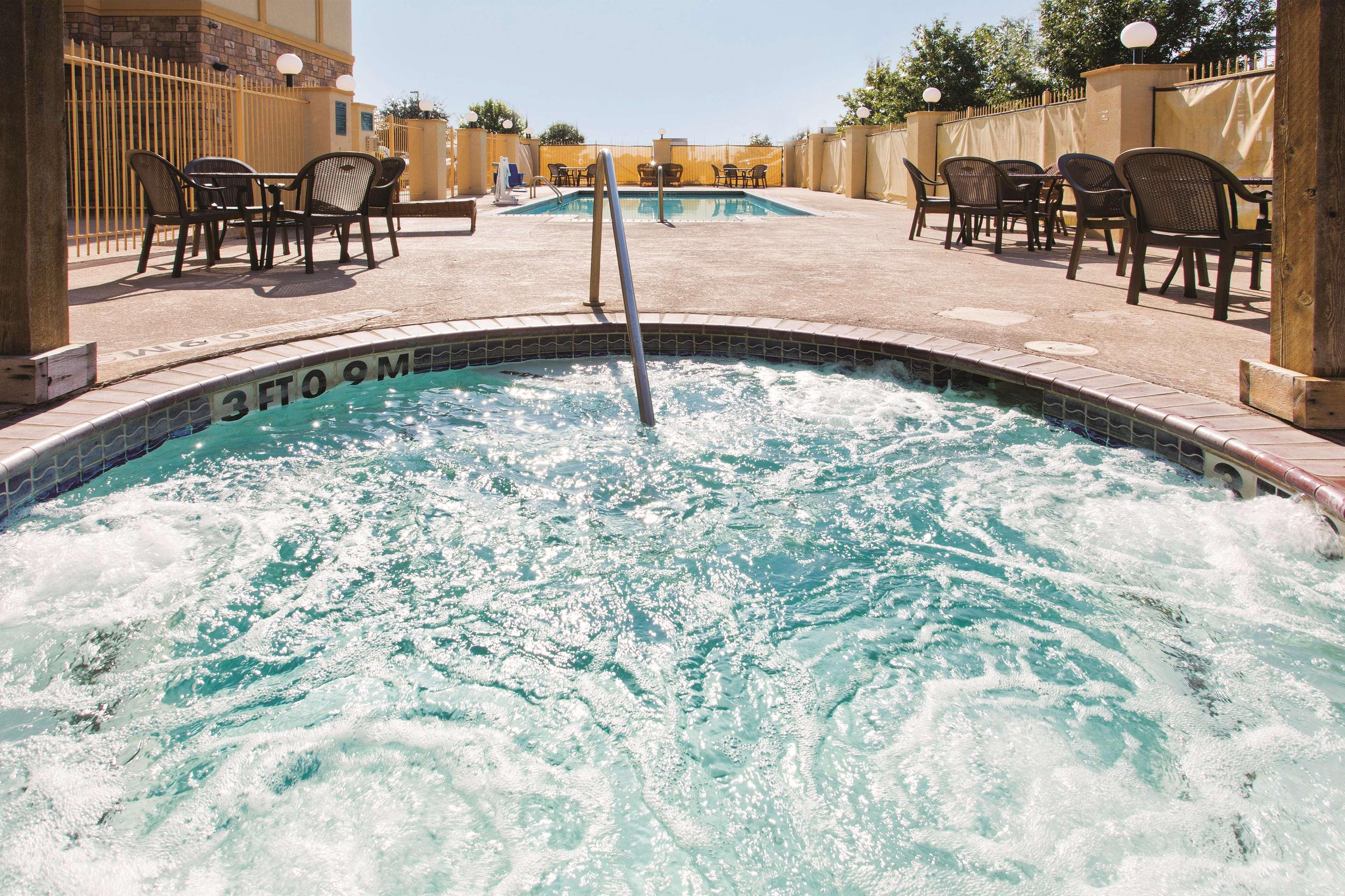 La Quinta Inn And Suites By Wyndham - Schertz Eksteriør bilde