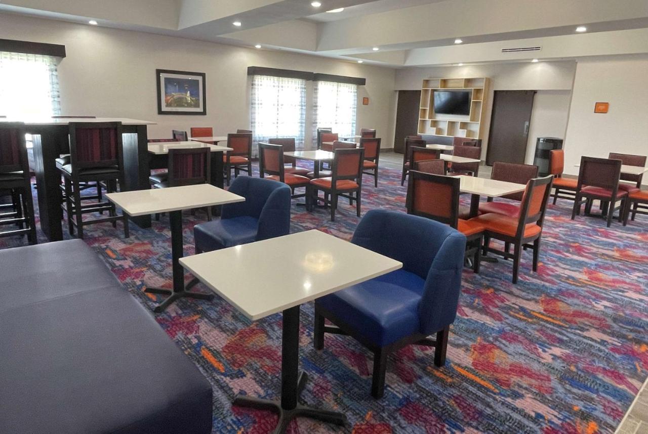 La Quinta Inn And Suites By Wyndham - Schertz Eksteriør bilde